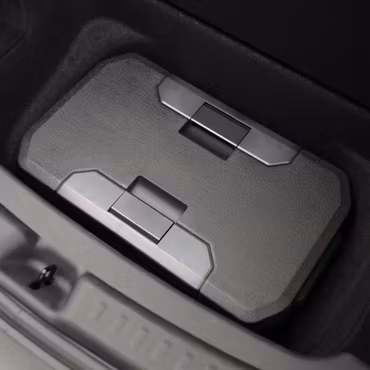 Jääkaappi – Tesla Model 3 / Y