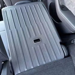 TPE-matot/suojat takaistuinten selkänojiin – Tesla Model Y Juniper