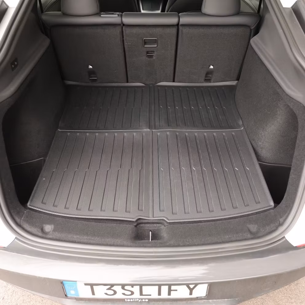 Tavaratilan matto TPE Nano – Tesla Model Y Juniper