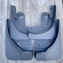 Roiskesuojat, mattamusta - Tesla Model Y