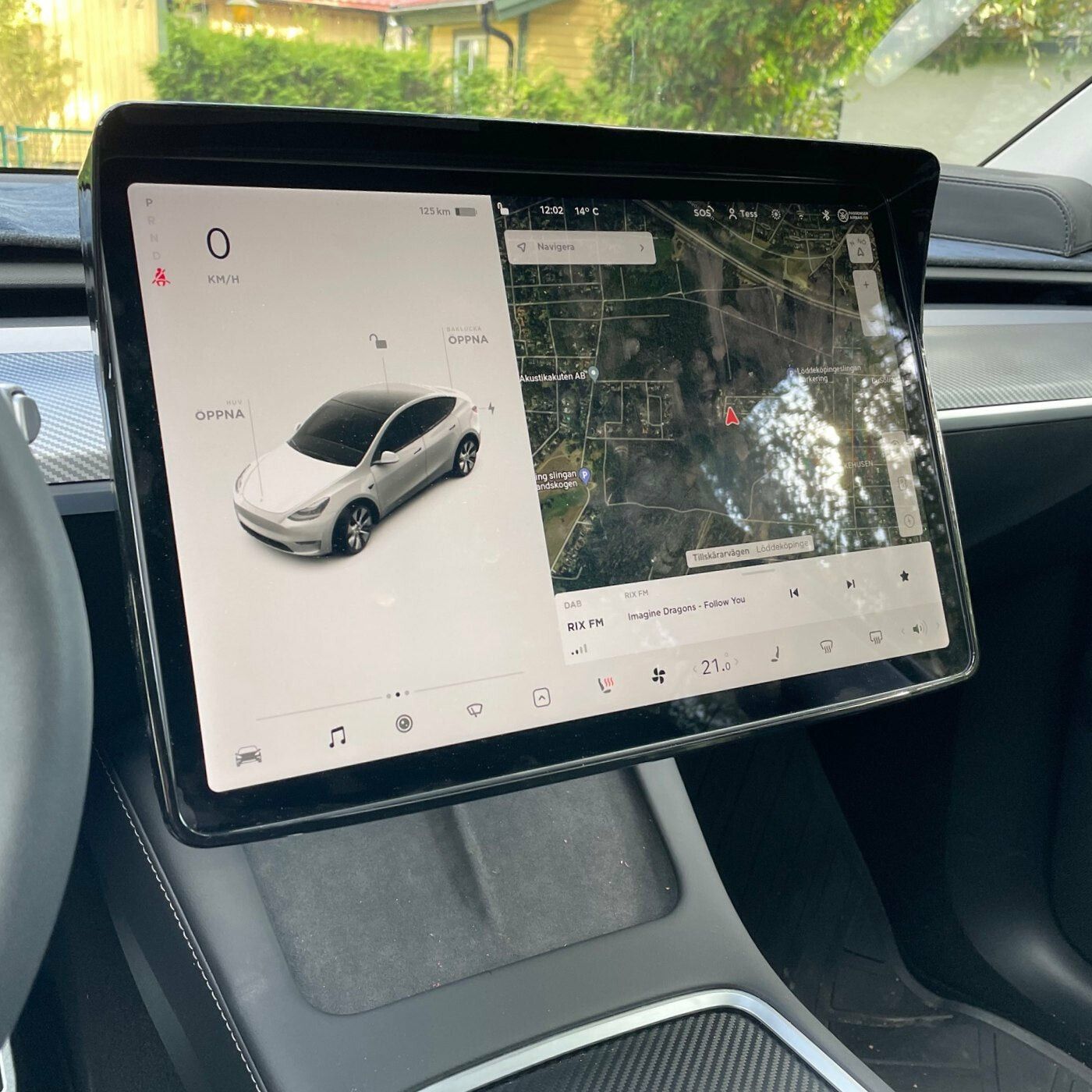Säädettävä näyttöteline - Tesla Model 3/Y