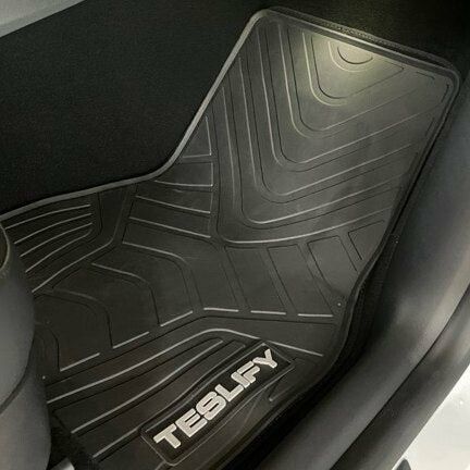 Kumimatot- Tesla Model Y