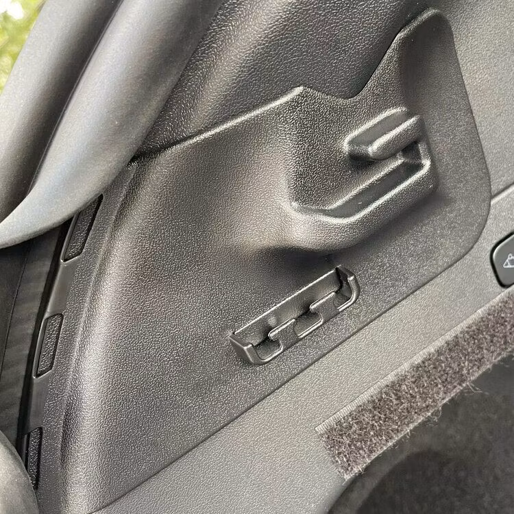 Tavaratilan yksityisyys suoja - Tesla Model Y