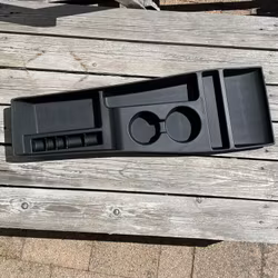 Säilytyslokerikko keskikonsoliin - Tesla Model S 2012-2016