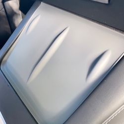 Suojus mobiililaturille, silikoni, harmaa - Tesla Model 3 2021/Y