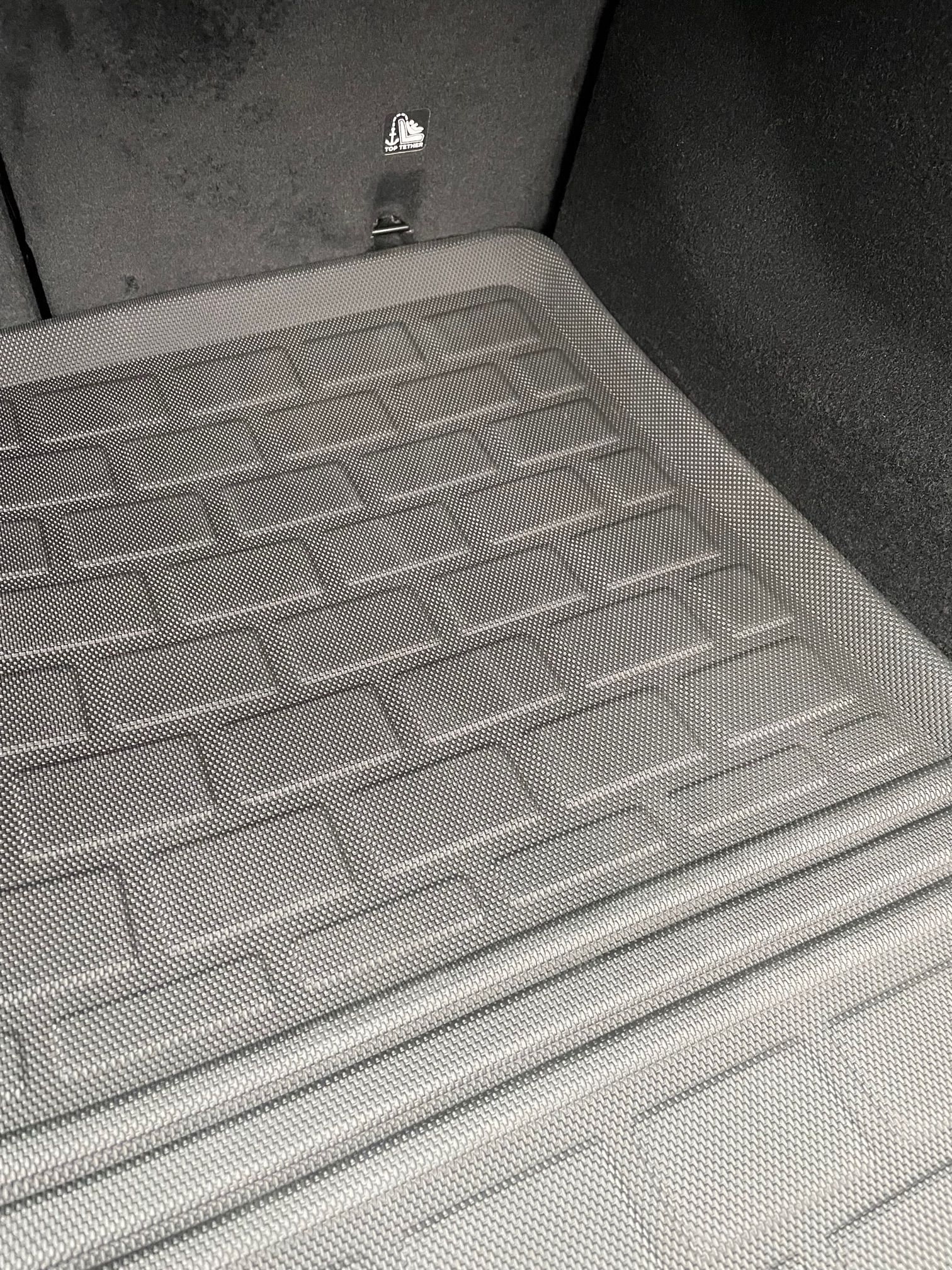 Tavaratilanmatto XPE - kuviollinen - Tesla Model S 2021+