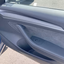 Ovipaneelit - matta hiilikuitu - Tesla Model 3 2021 / Y