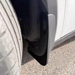Roiskesuojat - Tesla Model Y Legacy