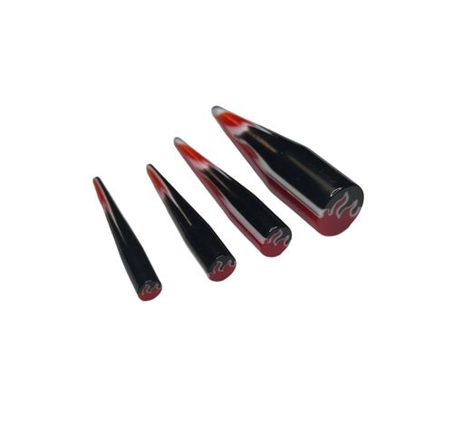 Svart röda ledstickor i olika storlekar