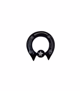 Cool ring med vit stjärna i 5x8 mm