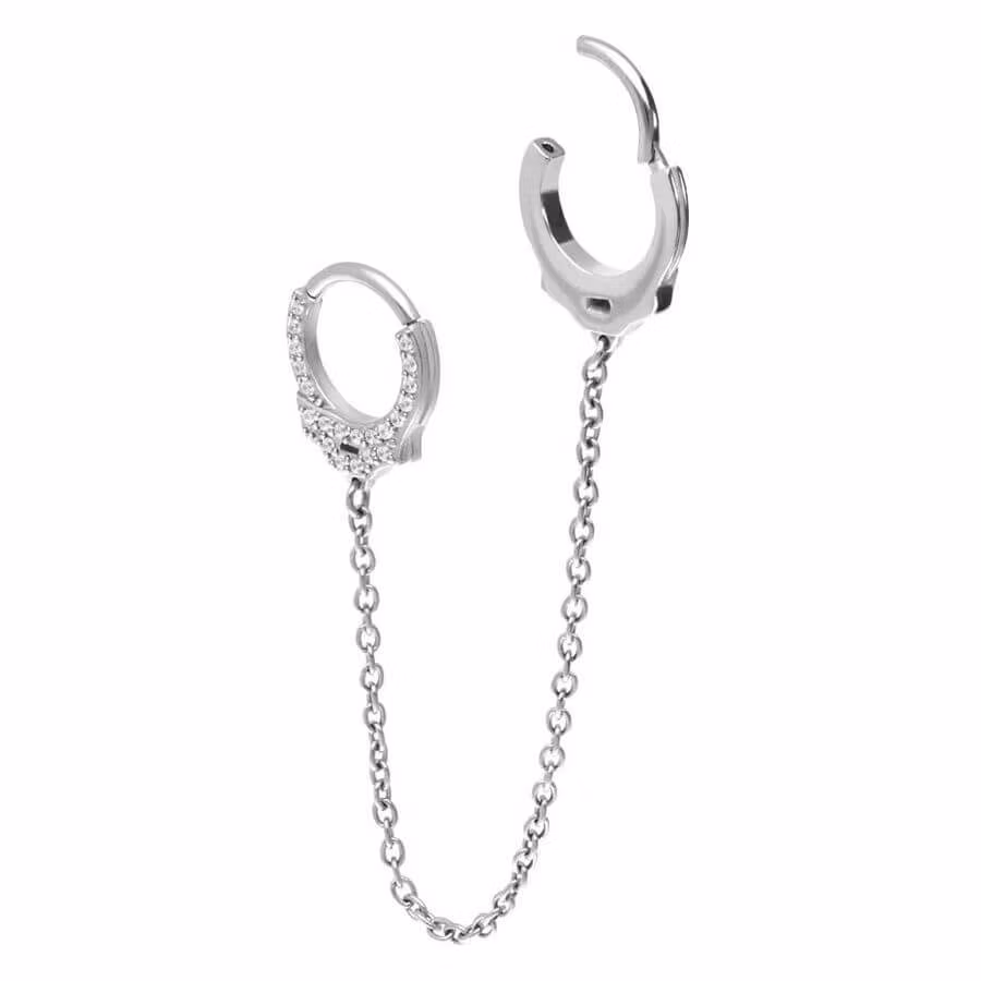 Ringar som ansluter varandra via kedjor 1,2x8 mm