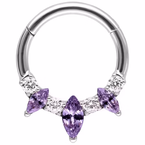 Ring med vita stenar och diamantformade ametist stenar 1,2x8 mm
