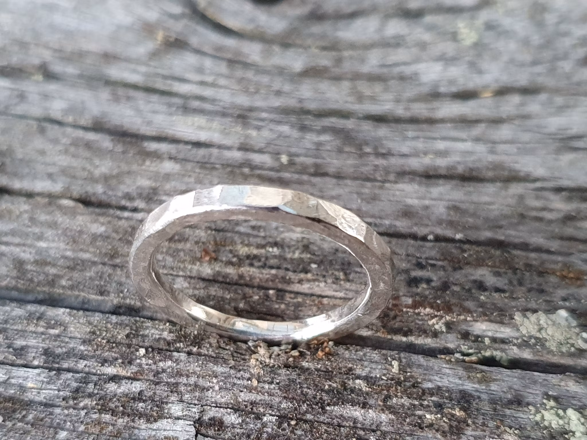 Hamrad ring