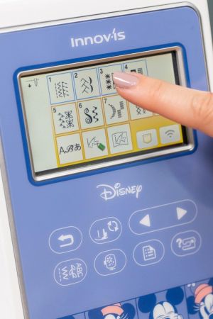 Brother Innov-is M380D Disney sy og broderimaskin