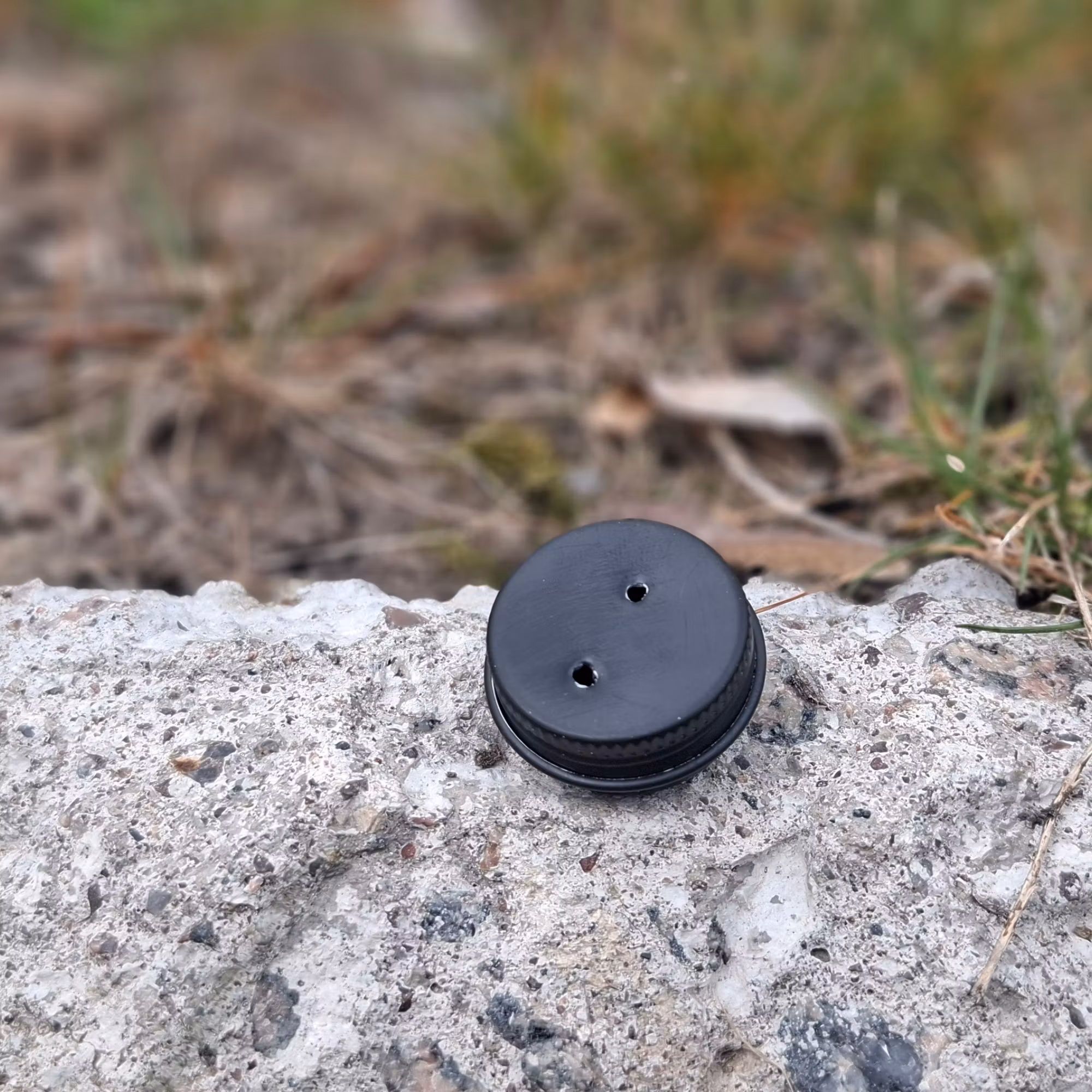 Behållare liten, rund MED magnet - Nose Work