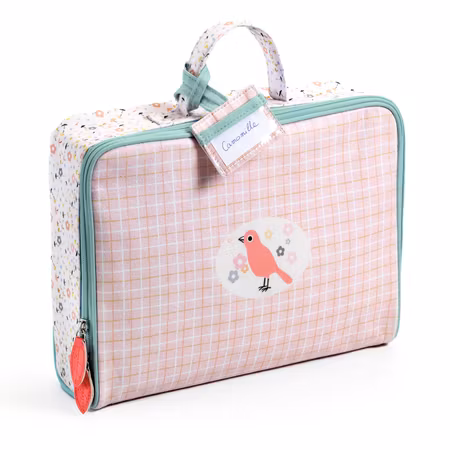 Djeco- Pomea Suitcase - Baby Care/ docktillbehör