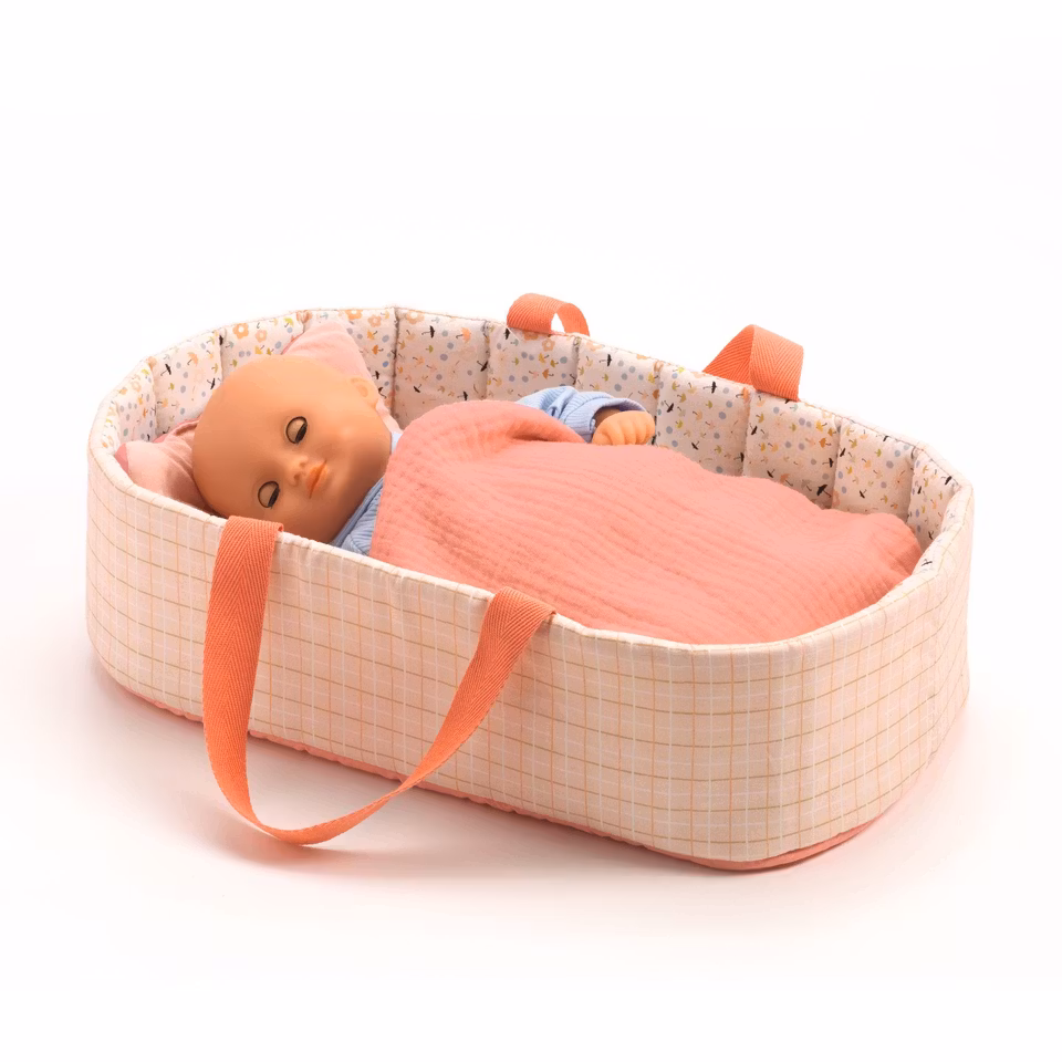 Djeco- Pomea Doll Bassinet Pink Lines/ docktillbehör