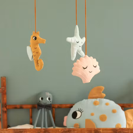 Roommate- Fish cushion/ kudde