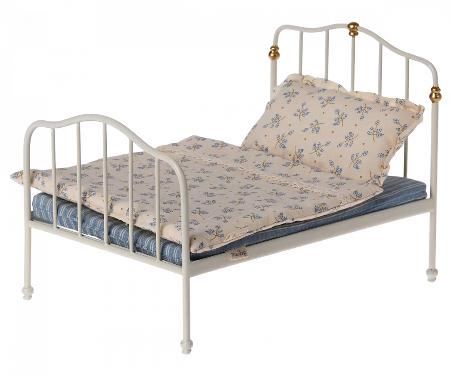Maileg- Bed, Mouse - Off white/ tillbehör
