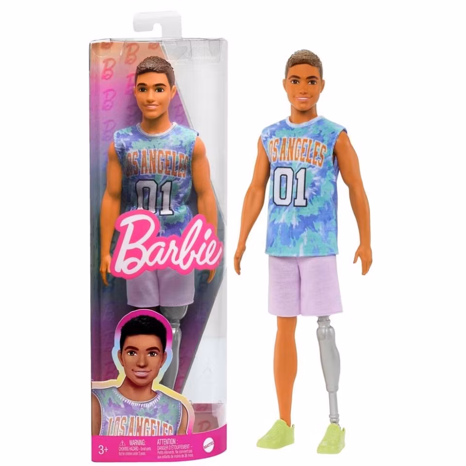 Barbie® Fashionista Doll / Docka Ken Sporty.