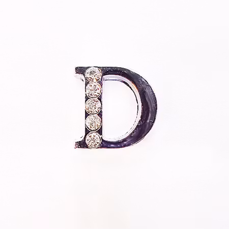 Busy Lizzie LETTER/ Bokstav- D RHINESTONES A 8 MM