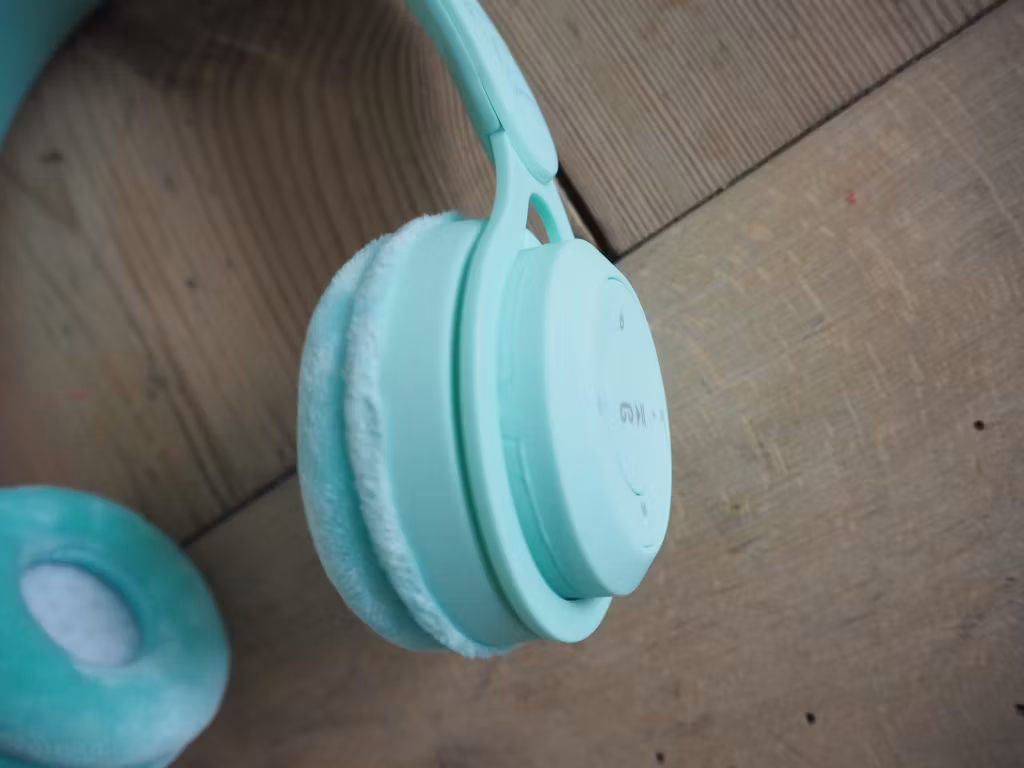 Lalarma- Wireless Headphone - Blue Pastel