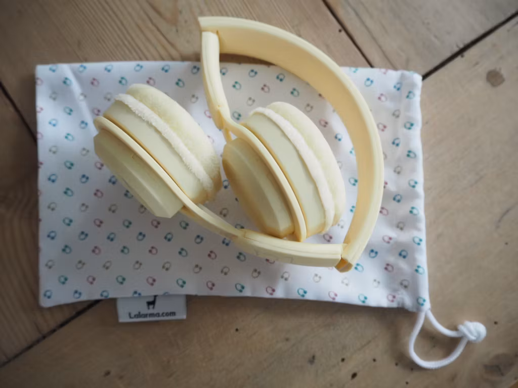 Lalarma- Wireless Headphone - Yellow Pastel