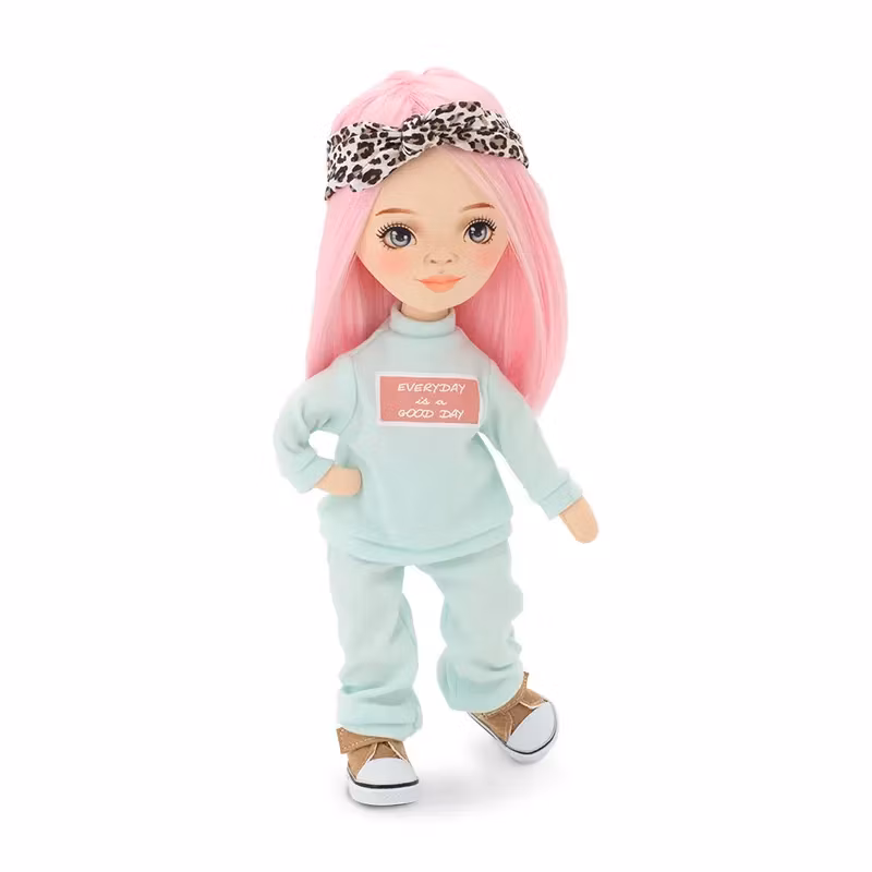 Orange Toys- Billie in a Mint Tracksuit/ docka