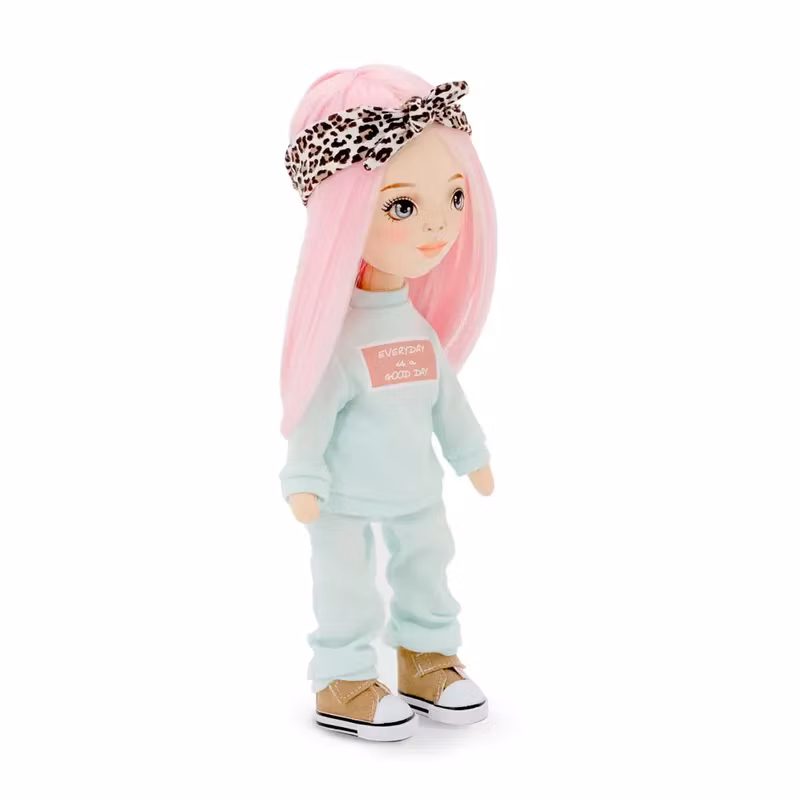 Orange Toys- Billie in a Mint Tracksuit/ docka