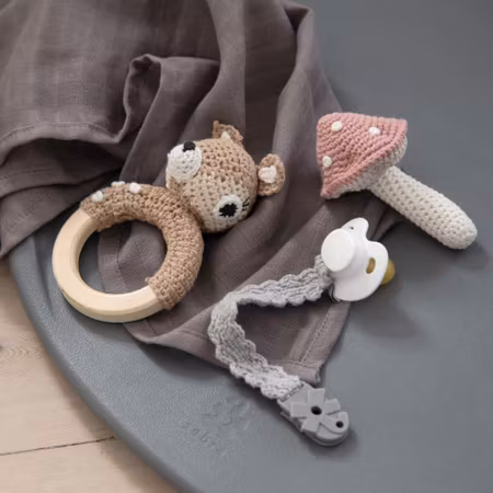 Sebra- Crochet rattle, Dixi on ring, Forest, light brown/skallra