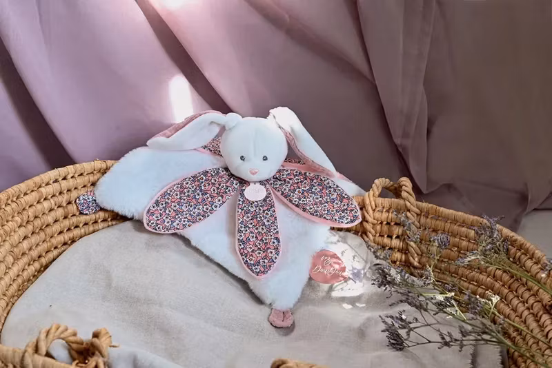 Doudou Et Compagnie- BOH´AIME - BUNNY PINK Soother Petal