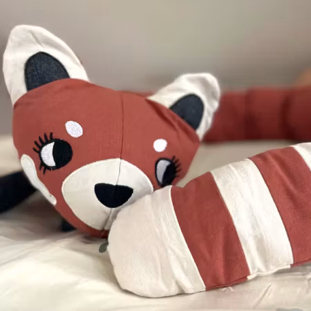 roommate- Long Red Panda / sovorm
