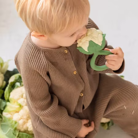 OLI & CAROL- Cauliflower Rattle Toy