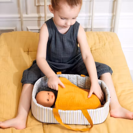 Djeco- Pomea Doll Bassinet Blue Lines/ docktillbehör
