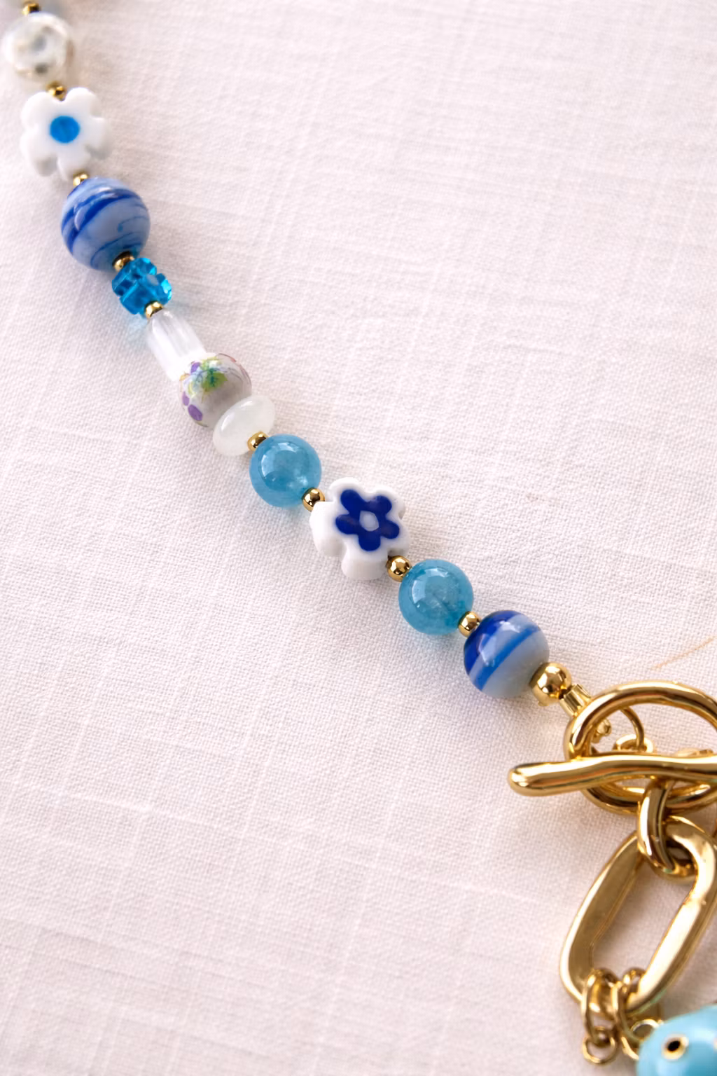 Smykke med anheng 🐬