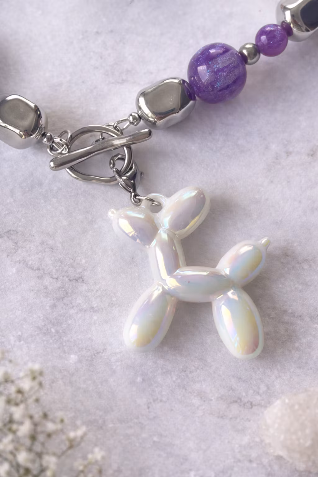 Smykke med ballonghund