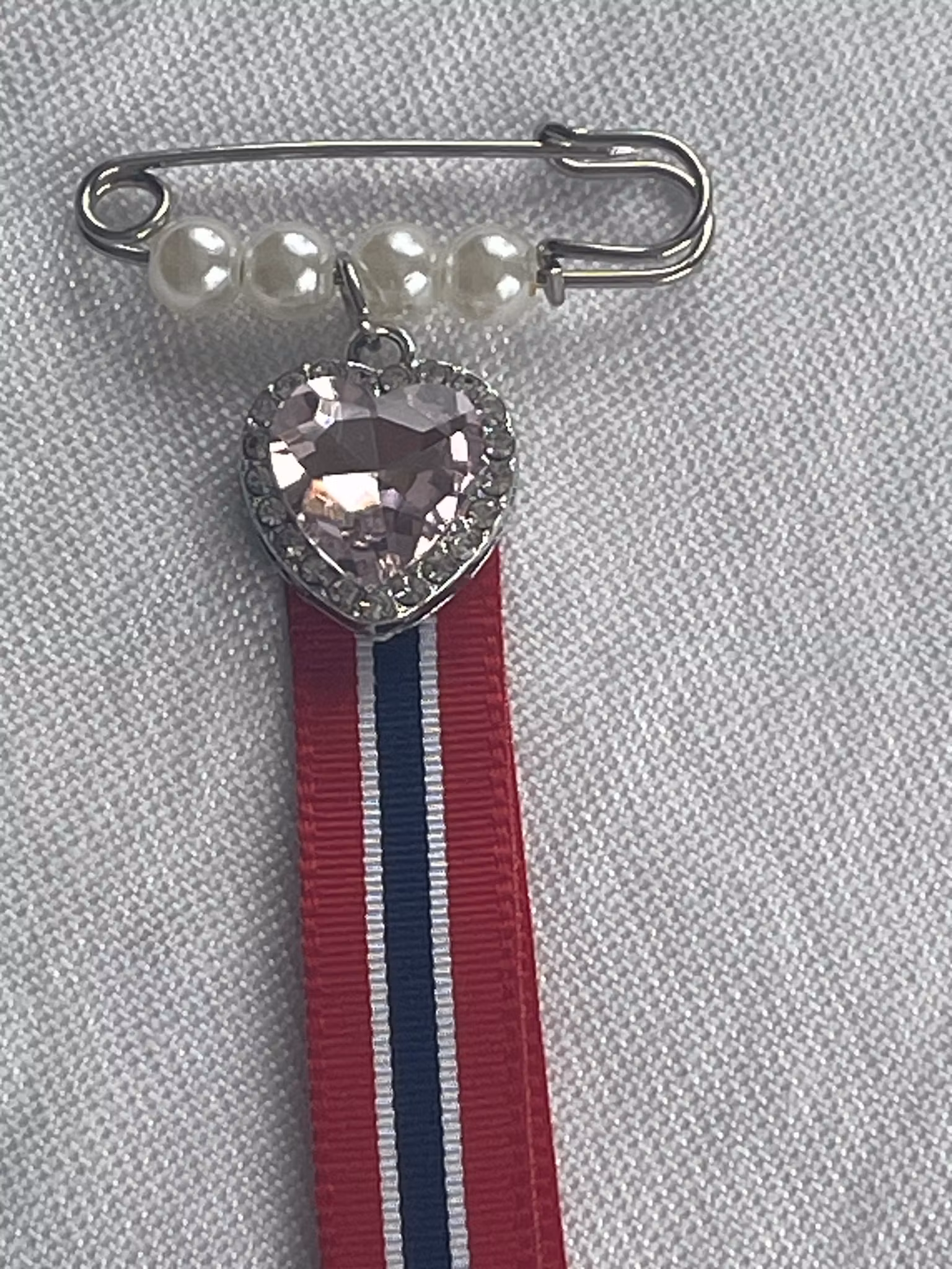 🇳🇴Prinsessenål med perler og rosa hjerte