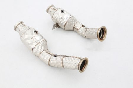 MERCEDES C43 AMG DOWNPIPES MED RACEKATALYSATOR + VÄRMESKYDD