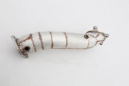 NISSAN R35 GTR DOWNPIPES MED VÄRMESKYDD