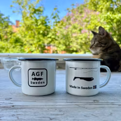 Enamel mug