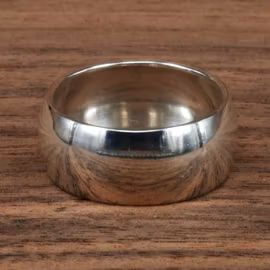 Handsmidd kupad ring