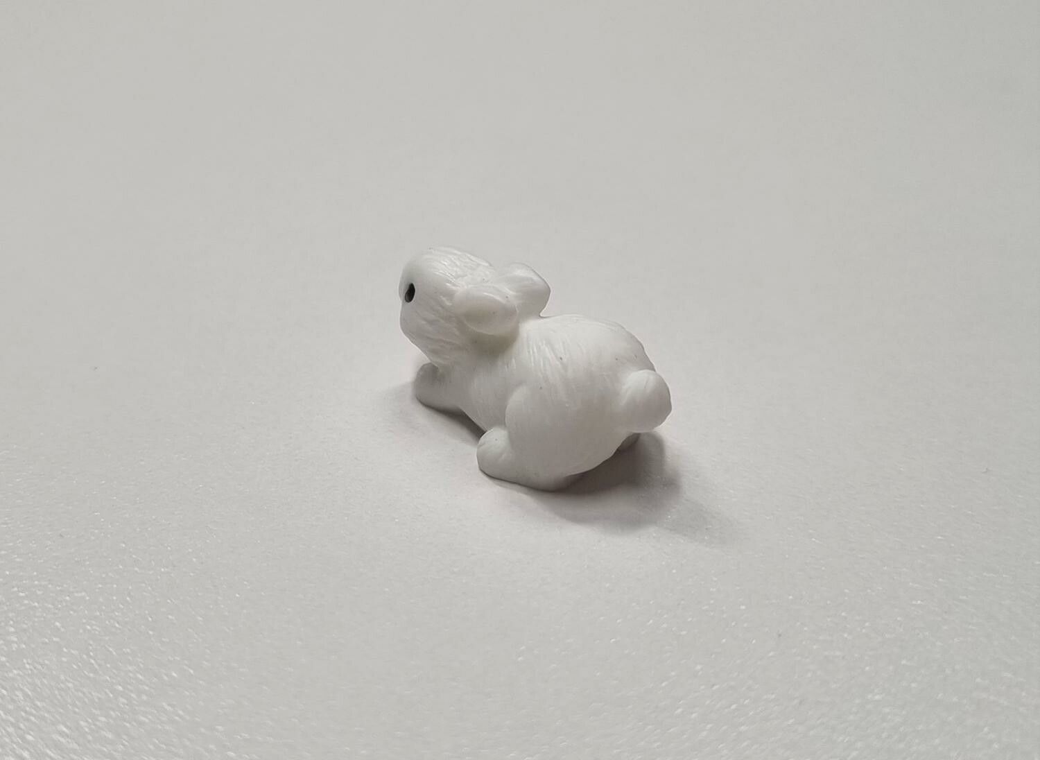 Söt liten kanin, miniatyr (1,7 cm lång)