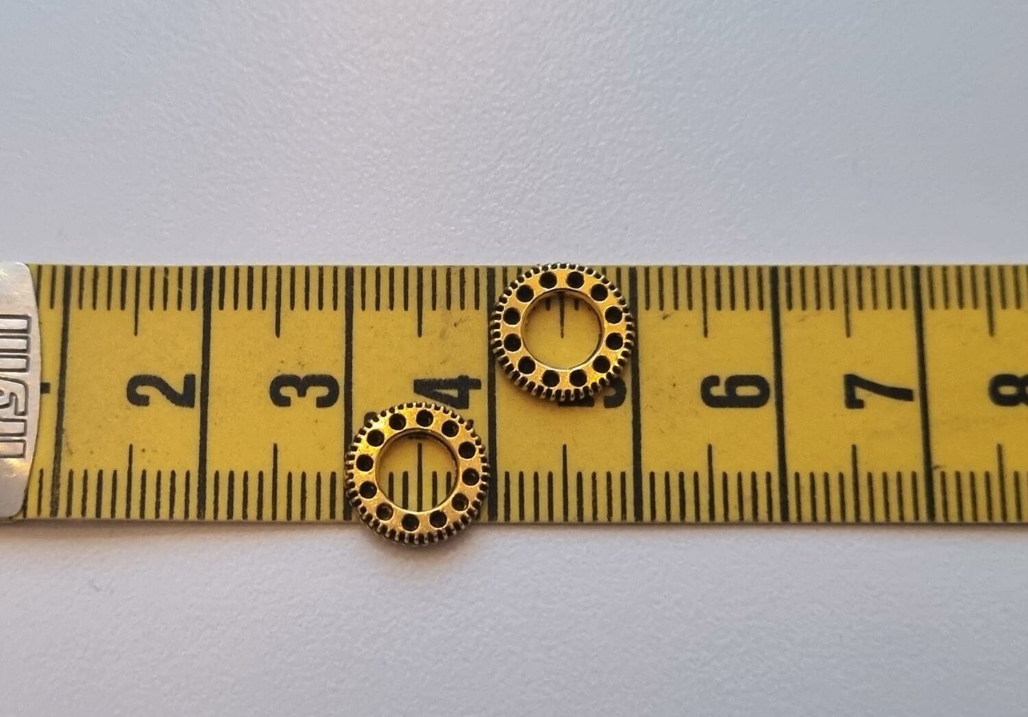 60 st kugghjul i steampunk, kuggar, gears minikugghjul (antikguldfärgade, 10 mm)
