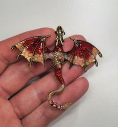 1 st detaljrik brosch hänge - Drake (röd)