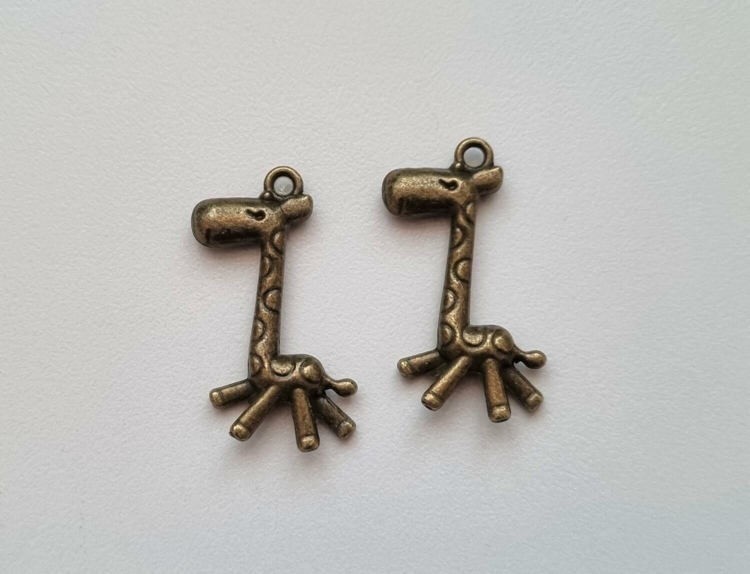 2 st bronsfärgade Giraffer, berlocker, charms