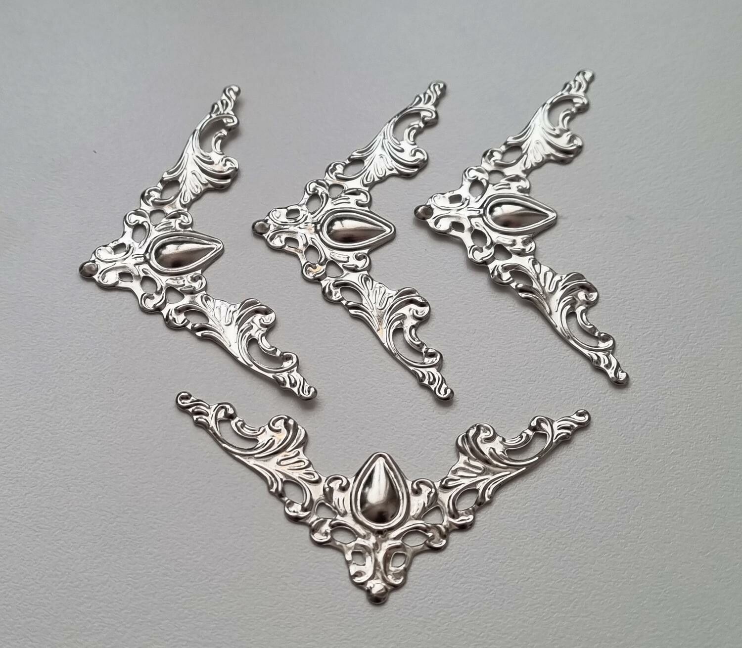 4 ramar, mini ramar, miniatyrramar för scrapbooking (silverfärgade)
