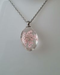Halsband med oval glasberlock - Rosa glasberlock