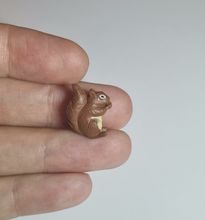 Kylskåpsmagnet Ekorre, miniatyr, minidjur med magnet