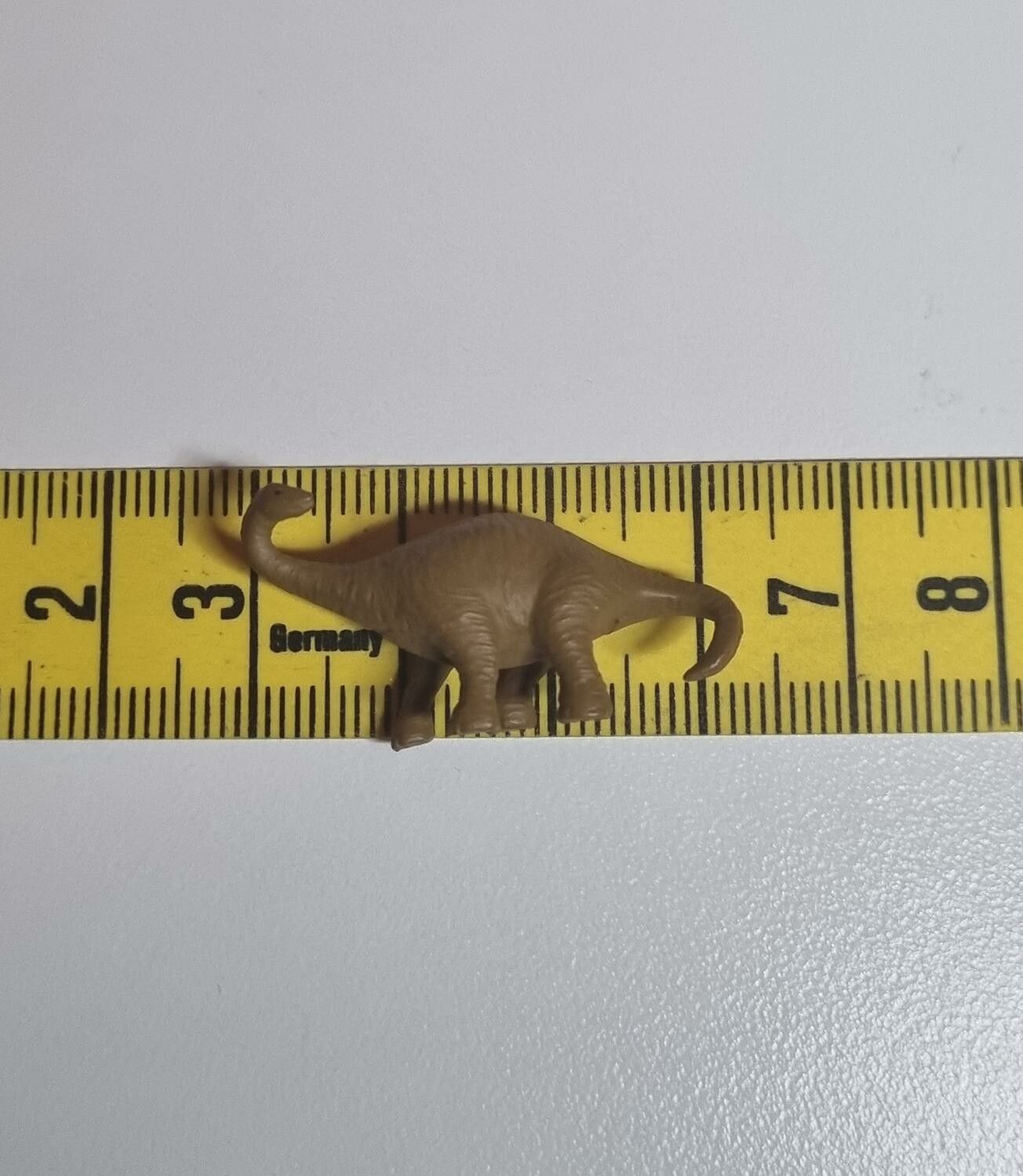 Kylskåpsmagnet Dinosaurie, miniatyr, minidjur med magnet