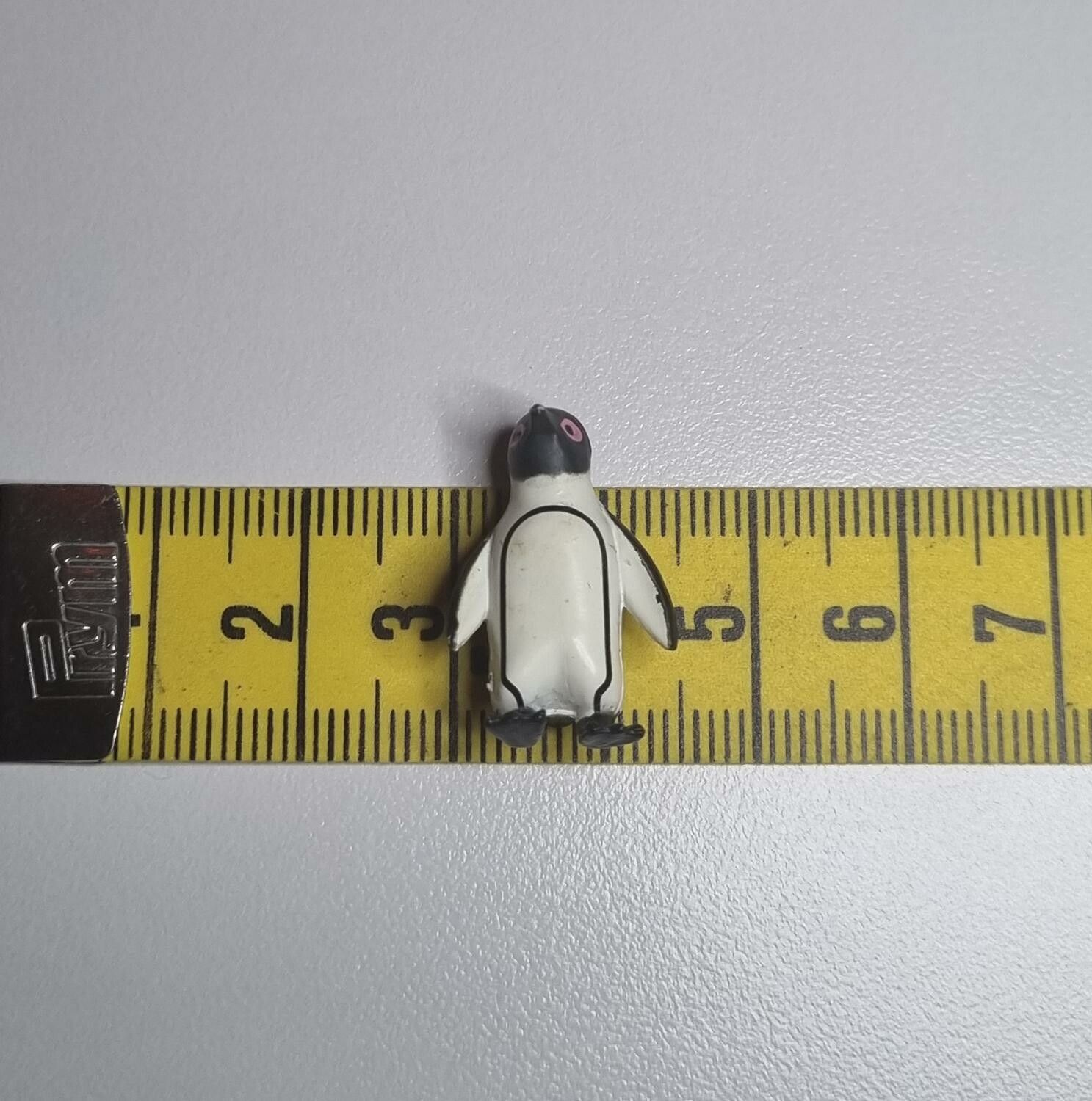 Kylskåpsmagnet Pingvin, miniatyr, minidjur med magnet